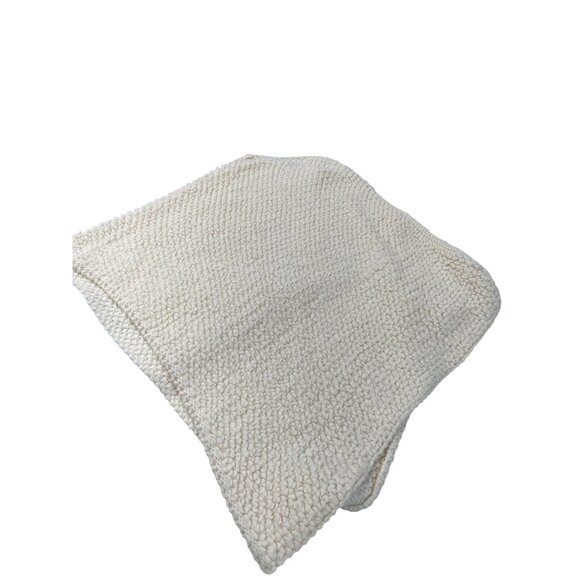 Cocogio womans cream off white cream wool knitted Italian pullover shawl Poncho - Picture 11 of 11